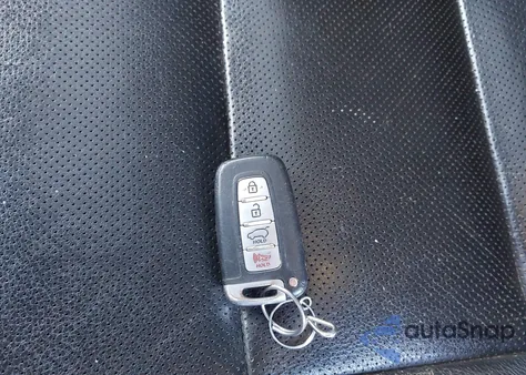 2016 Hyundai Veloster Turbo z USA, uszkodzony, nr VIN KMHTC6AE4GU289867